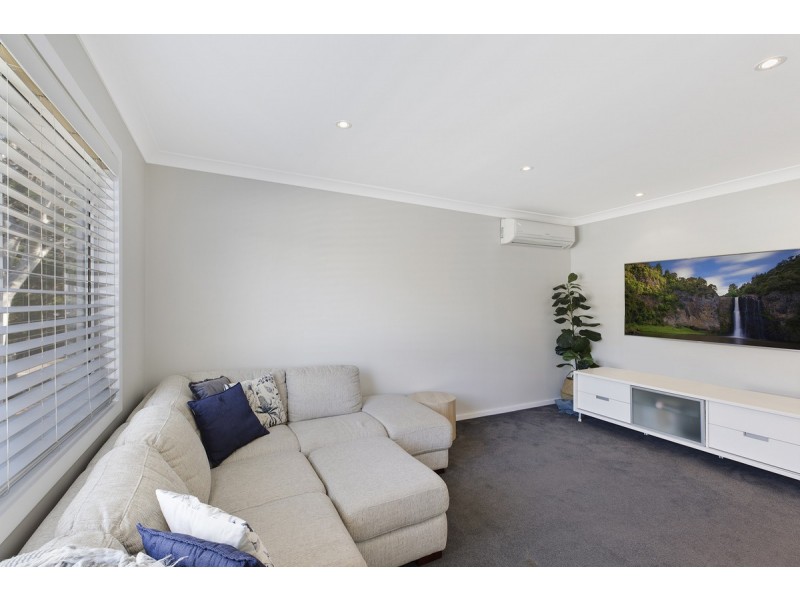 58 Lakin Street, Bateau Bay NSW 2261