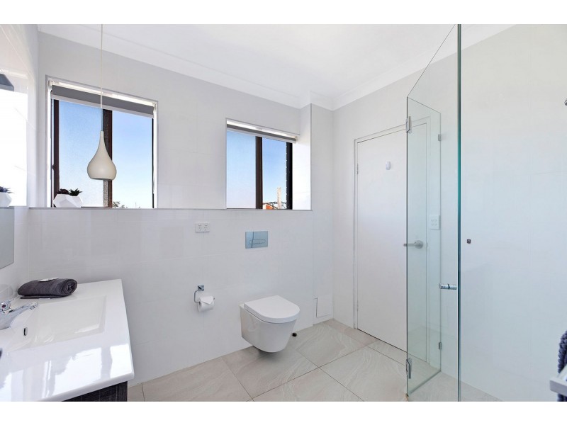 2/6 Lynch Crescent, The Entrance North NSW 2261