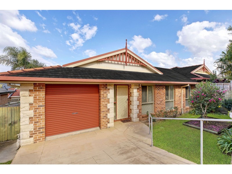 2/56 Morley Avenue, Bateau Bay NSW 2261