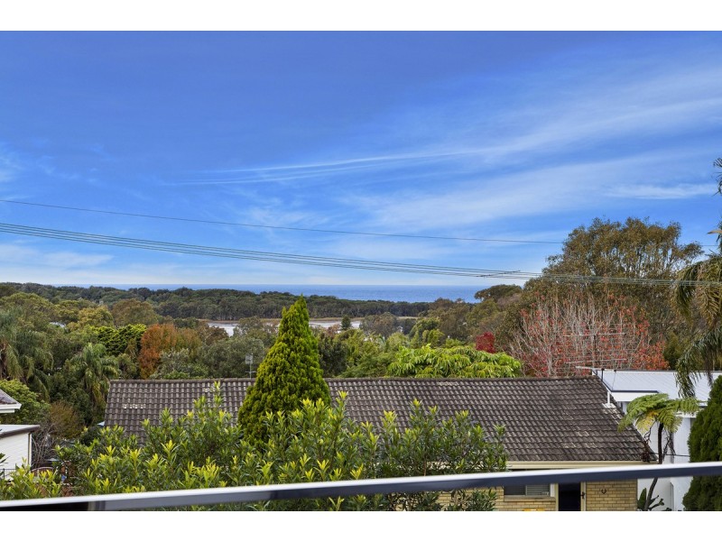 31 Braemar Drive, Wamberal NSW 2260