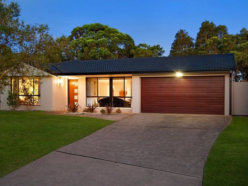 50 Murrumbidgee Cr, Bateau Bay NSW 2261