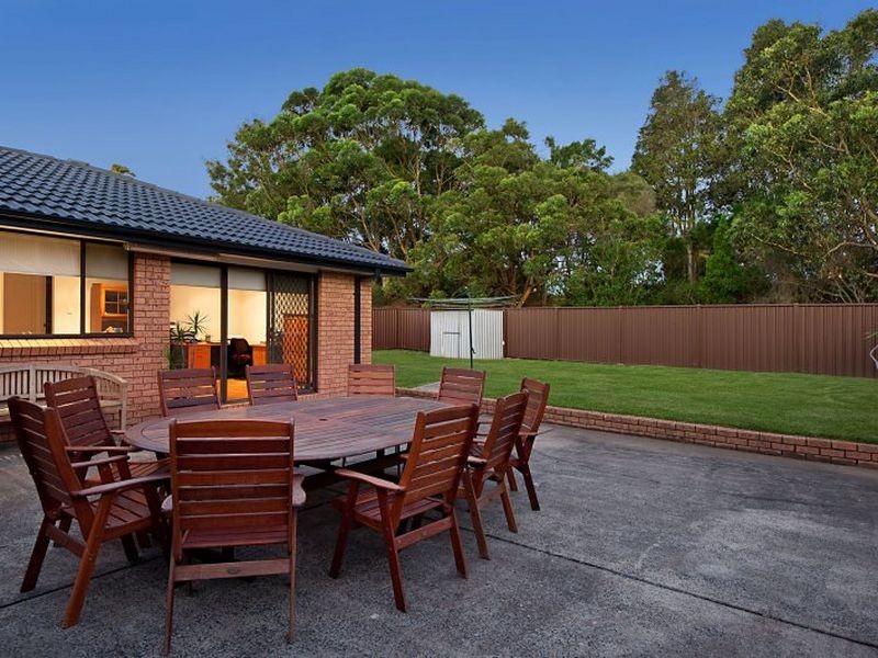 50 Murrumbidgee Cr, Bateau Bay NSW 2261