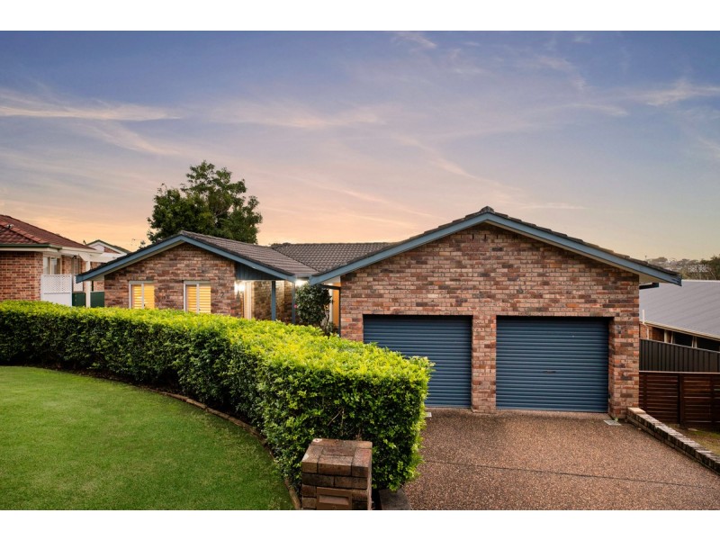2 Sanctuary Place, Bateau Bay NSW 2261