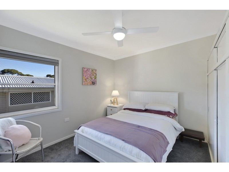 45 Lakin Street, Bateau Bay NSW 2261