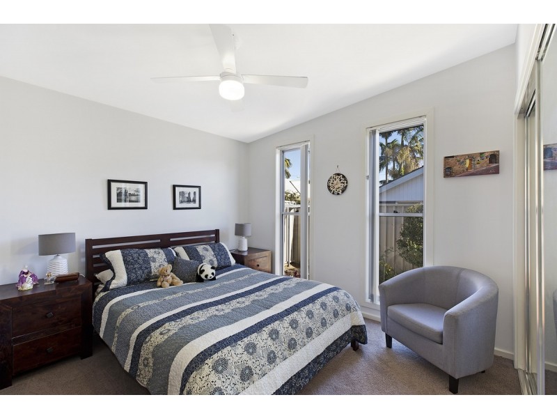 45 Lakin Street, Bateau Bay NSW 2261