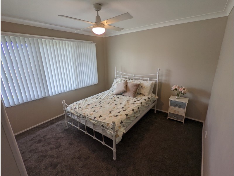 80 Lakin Street, Bateau Bay NSW 2261