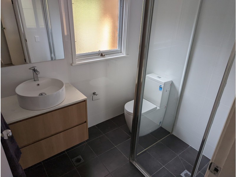 80 Lakin Street, Bateau Bay NSW 2261