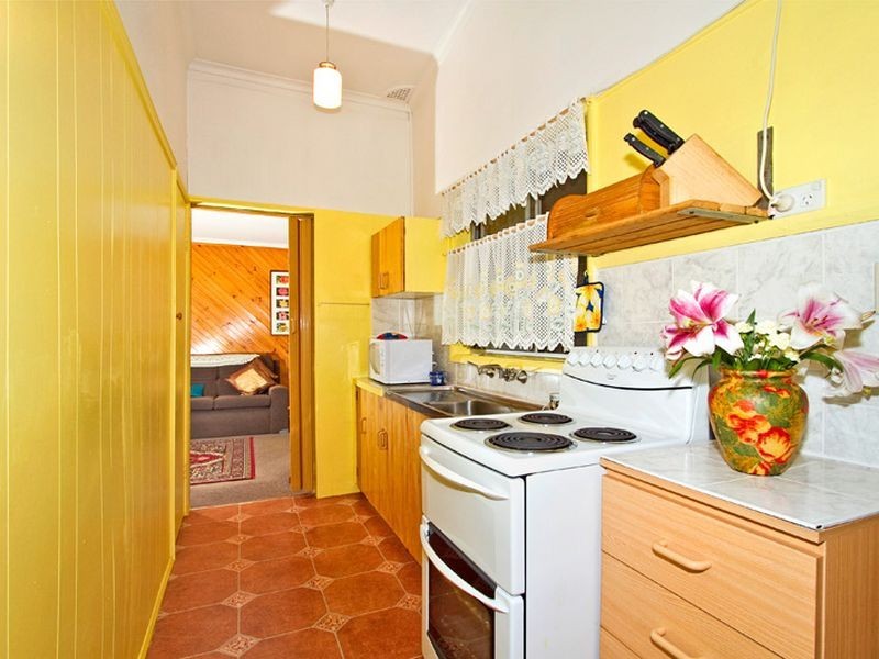 15 Papala Avenue, Bateau Bay NSW 2261