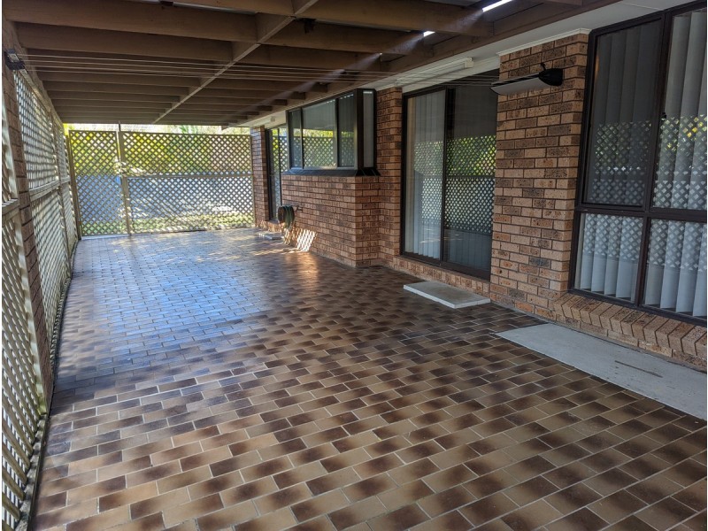 55 Sierra Avenue, Bateau Bay NSW 2261