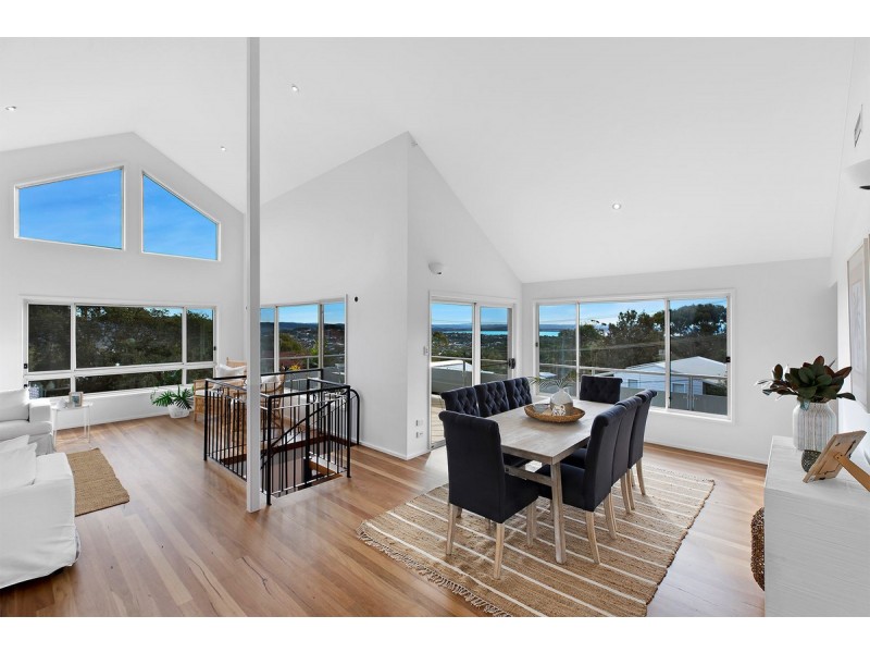 24 Kipling Drive, Bateau Bay NSW 2261