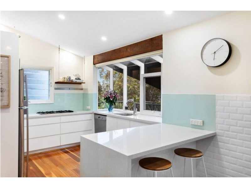 69 Berne Street, Bateau Bay NSW 2261
