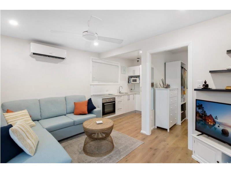 69 Berne Street, Bateau Bay NSW 2261
