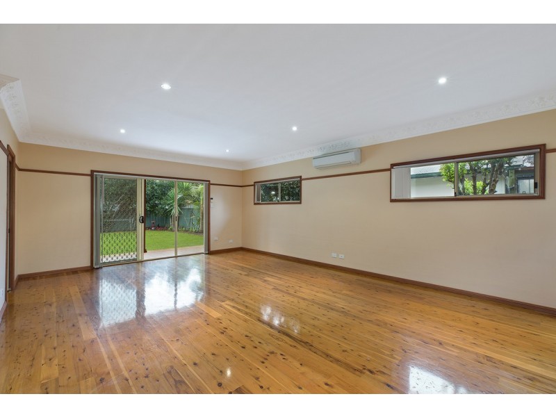 3 Reserve Drive, Bateau Bay NSW 2261
