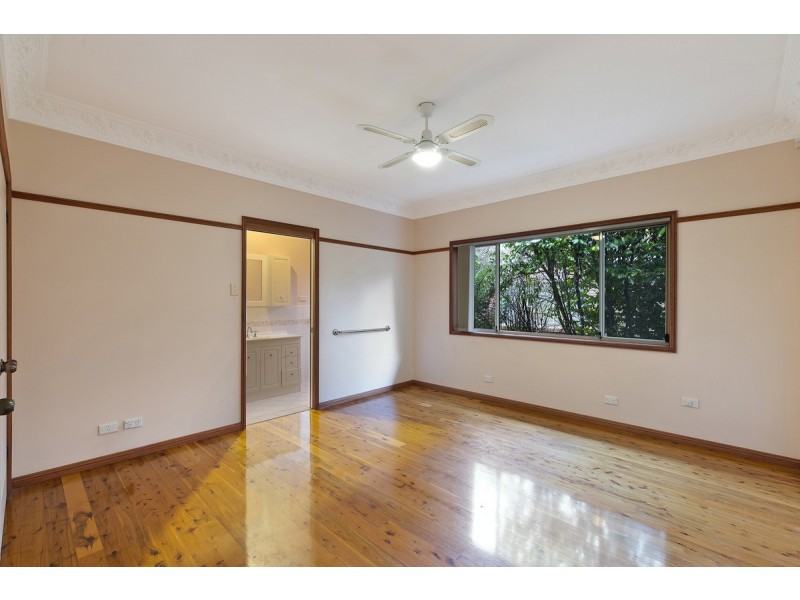 3 Reserve Drive, Bateau Bay NSW 2261