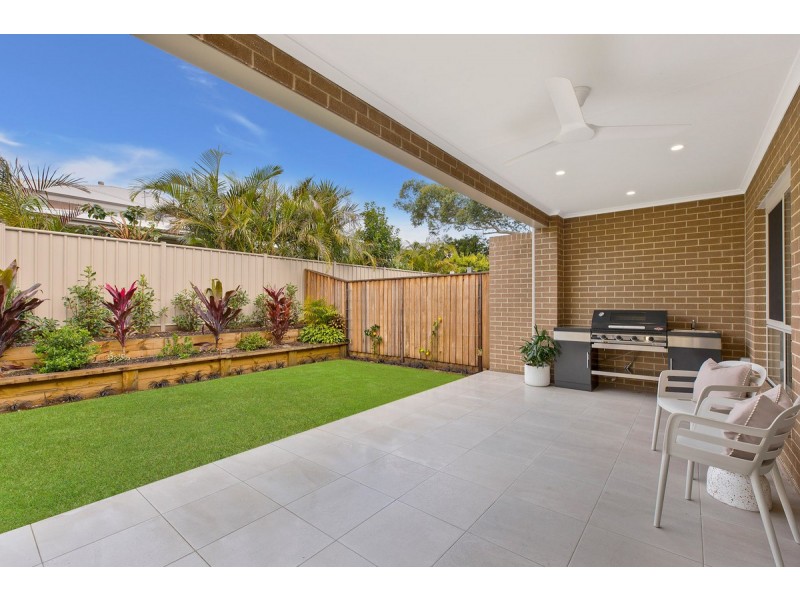 26 Bias Avenue, Bateau Bay NSW 2261