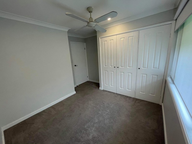 81 Kerry Crescent, Berkeley Vale NSW 2261