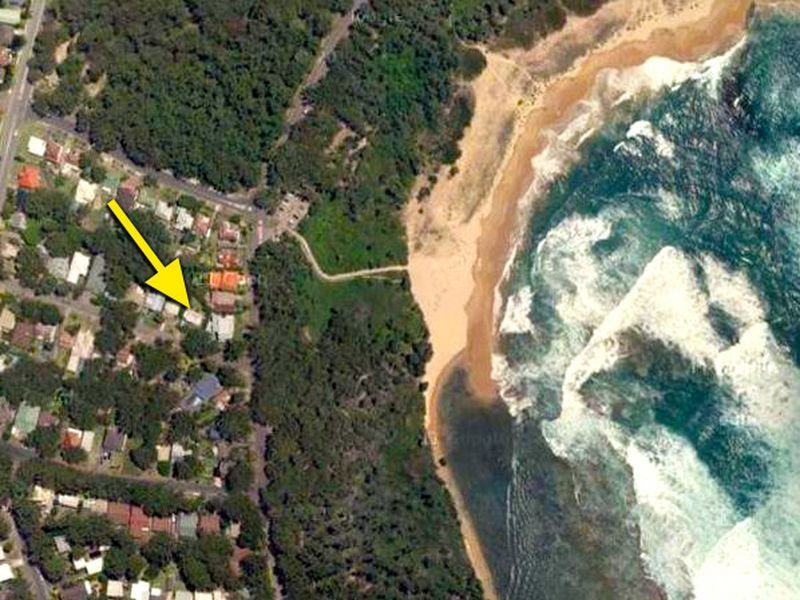 18 Norahview Street, Bateau Bay NSW 2261