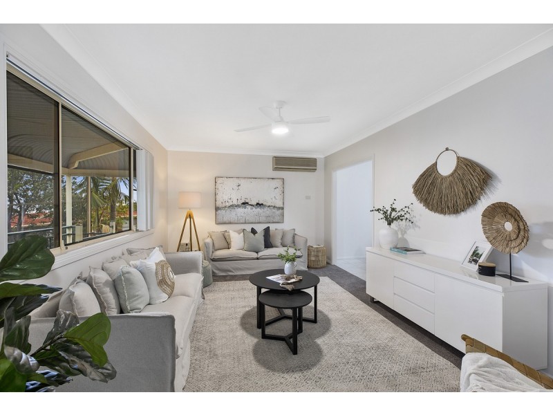 16 MacIntyre Street, Bateau Bay NSW 2261