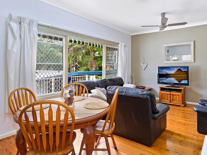 28 Sycamore Avenue, Bateau Bay NSW 2261