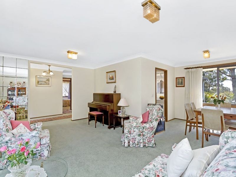 35 Rays Road, Bateau Bay NSW 2261