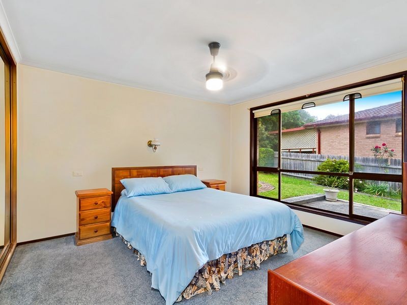 2 Kywong Close, Bateau Bay NSW 2261