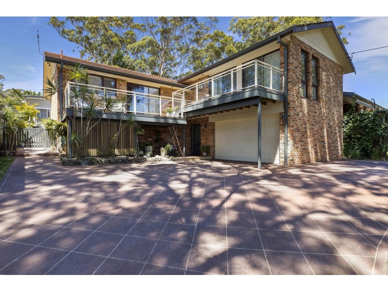 15 Burrawong Street, Bateau Bay NSW 2261