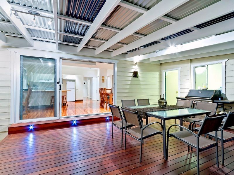1 Barry Street, Bateau Bay NSW 2261