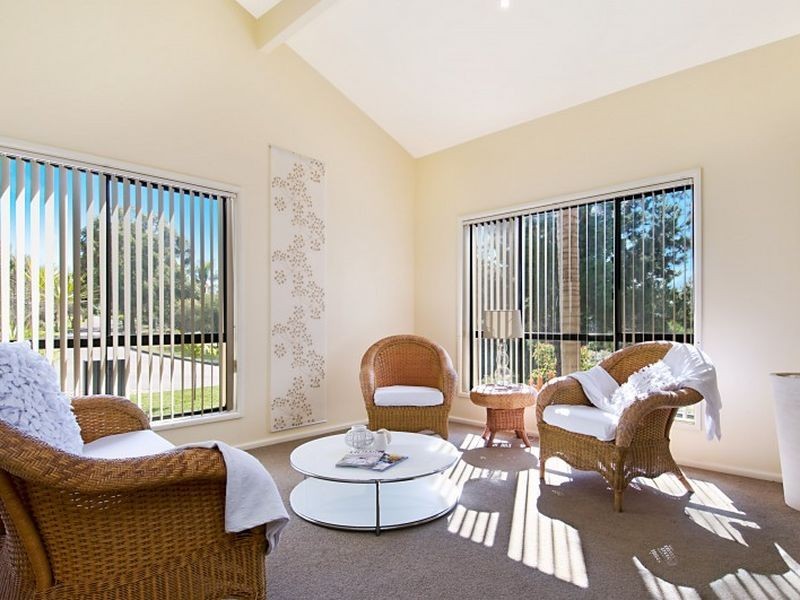 2 Grandis Place, Bateau Bay NSW 2261