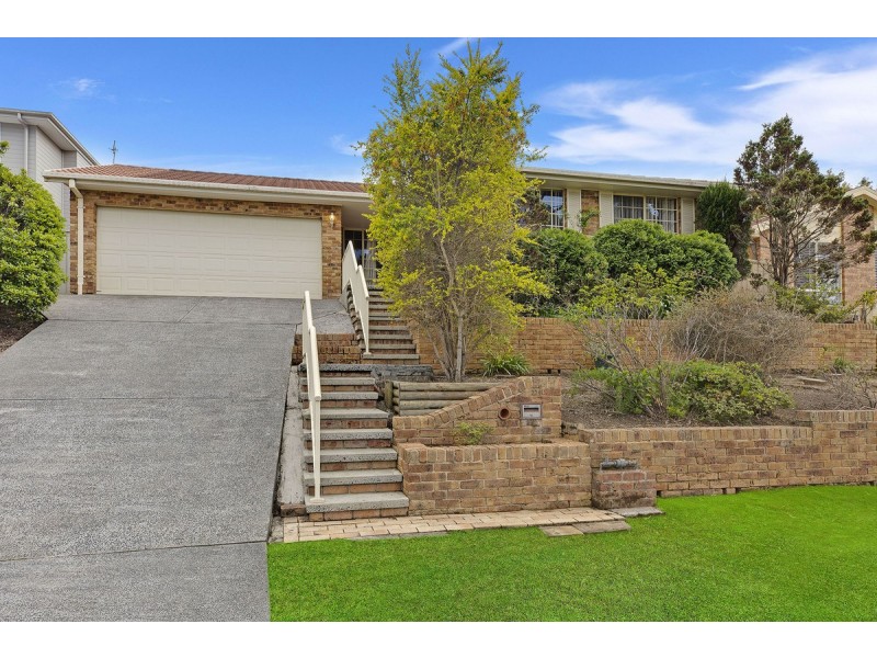 224 Cresthaven Avenue, Bateau Bay NSW 2261