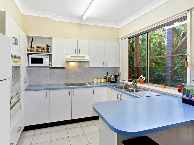 34 Shakespeare Avenue, Bateau Bay NSW 2261