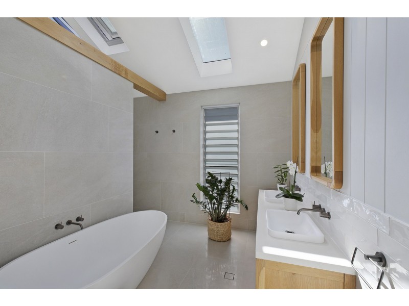 82 Pacific Street, Long Jetty NSW 2261