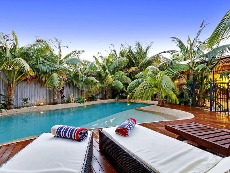 21 Point Street, Bateau Bay NSW 2261