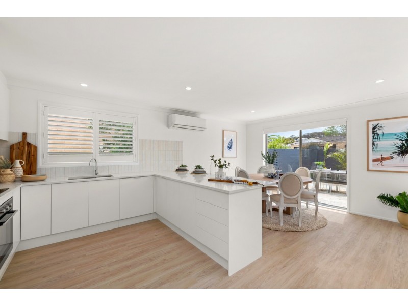 1/27 Aurora Place, Bateau Bay NSW 2261