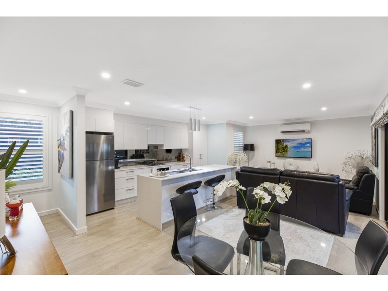 2/34 McLachlan Avenue, Long Jetty NSW 2261