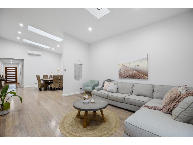 4 Lord Street, Shelly Beach NSW 2261