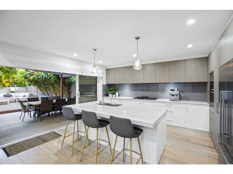 4 Lord Street, Shelly Beach NSW 2261