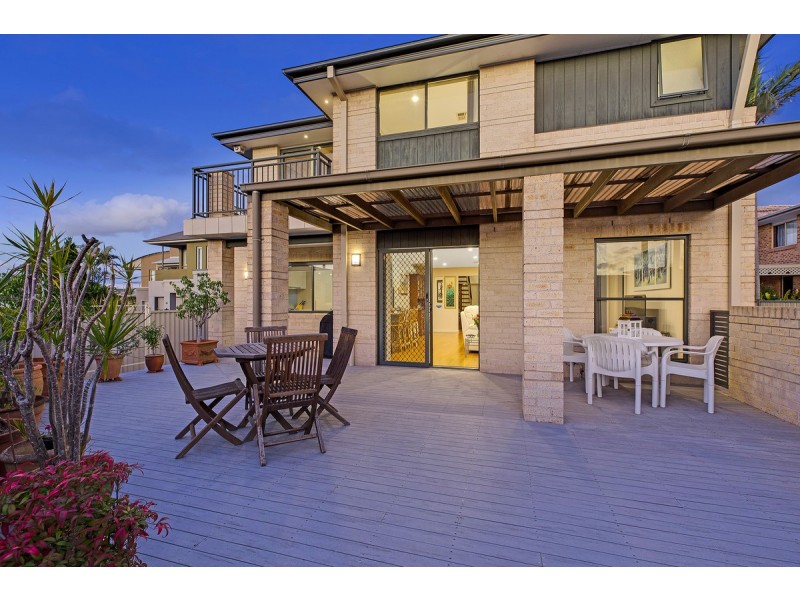 1/22 Grandview Street, Shelly Beach NSW 2261