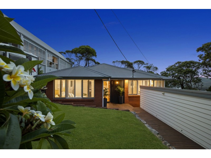 38 Joan Street, Forresters Beach NSW 2260