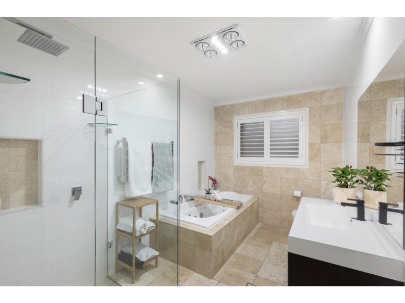 19 Rushby Street, Bateau Bay NSW 2261