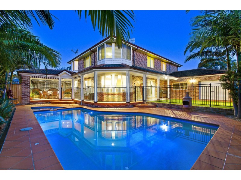 12 Bataan Circuit, Bateau Bay NSW 2261