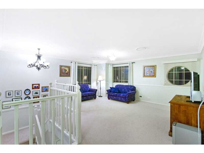 12 Bataan Circuit, Bateau Bay NSW 2261