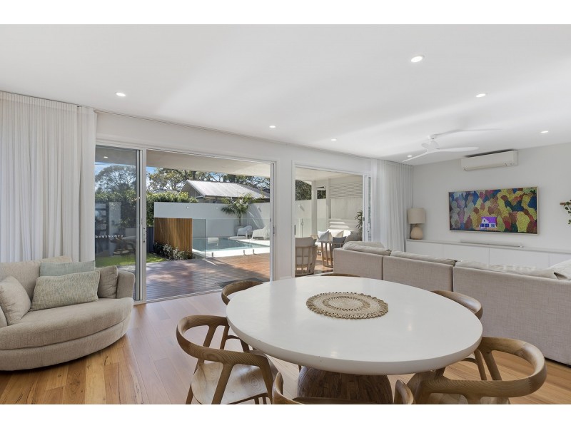 28 Keats Avenue, Bateau Bay NSW 2261