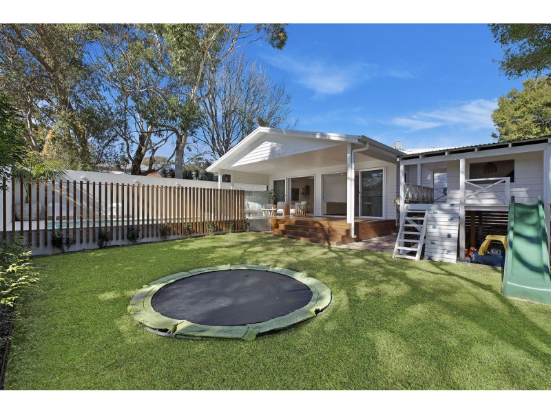 28 Keats Avenue, Bateau Bay NSW 2261
