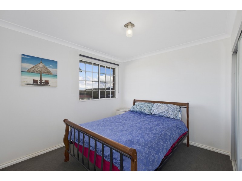 40 Valley View Road, Bateau Bay NSW 2261