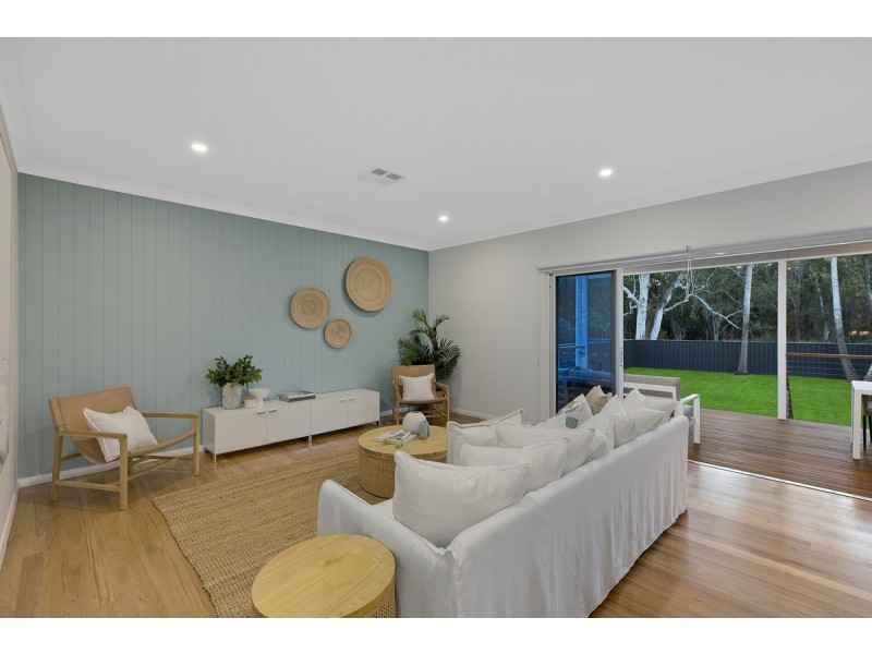 61 Geoffrey Road, Chittaway Point NSW 2261