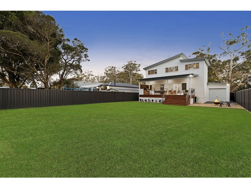 61 Geoffrey Road, Chittaway Point NSW 2261