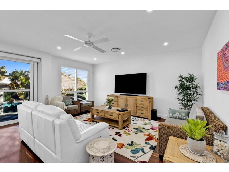 17 Coogee Avenue, The Entrance North NSW 2261