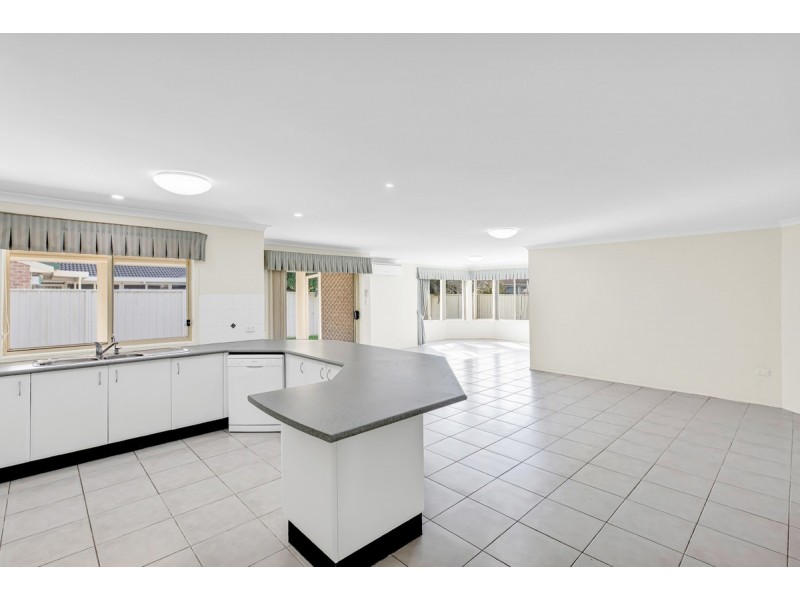 4 Yakalla Street, Shelly Beach NSW 2261