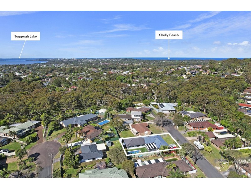 2 Belshaw Place, Bateau Bay NSW 2261
