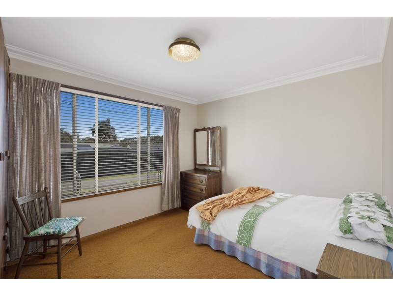 3 Robyn Lane, Bateau Bay NSW 2261